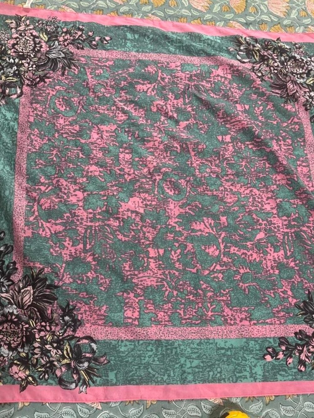 Women's Multi Scarf-wraps